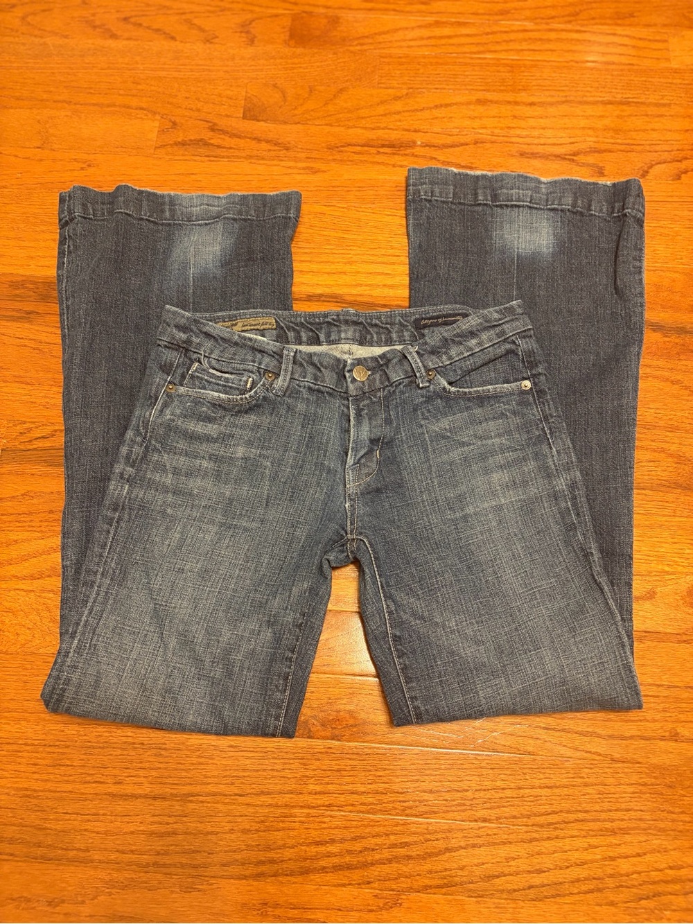 Citizens Of Humanity | Women's Boot Cut Faded Blue Jeans size 29